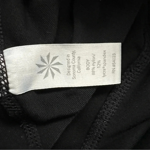 Athleta Relay Capri 2.0 Running leggings Workout Gym Black Reflective Sm 347896. - Picture 10 of 15
